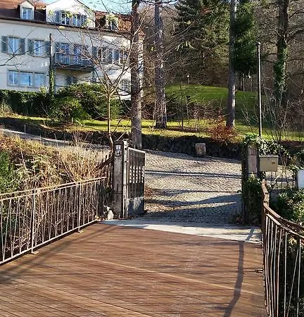 Im Park Wachwitzgrund - Grosse In Eg Der 아파트 드레스덴