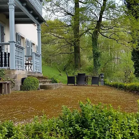 Appartamento Im Park Wachwitzgrund - Grosse In Eg Der Dresda