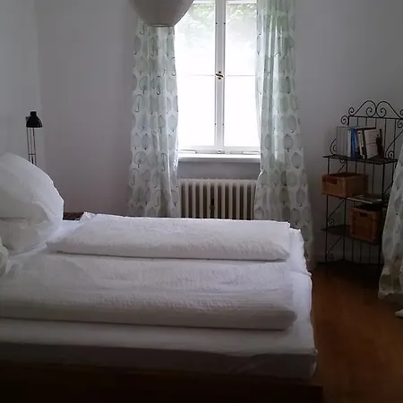 Im Park Wachwitzgrund - Grosse In Eg Der Apartmán *